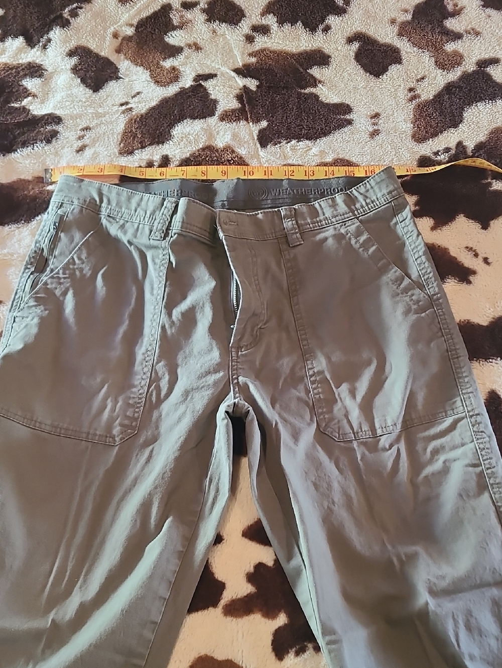 Weatherproof Men’s Olive Chino Pants